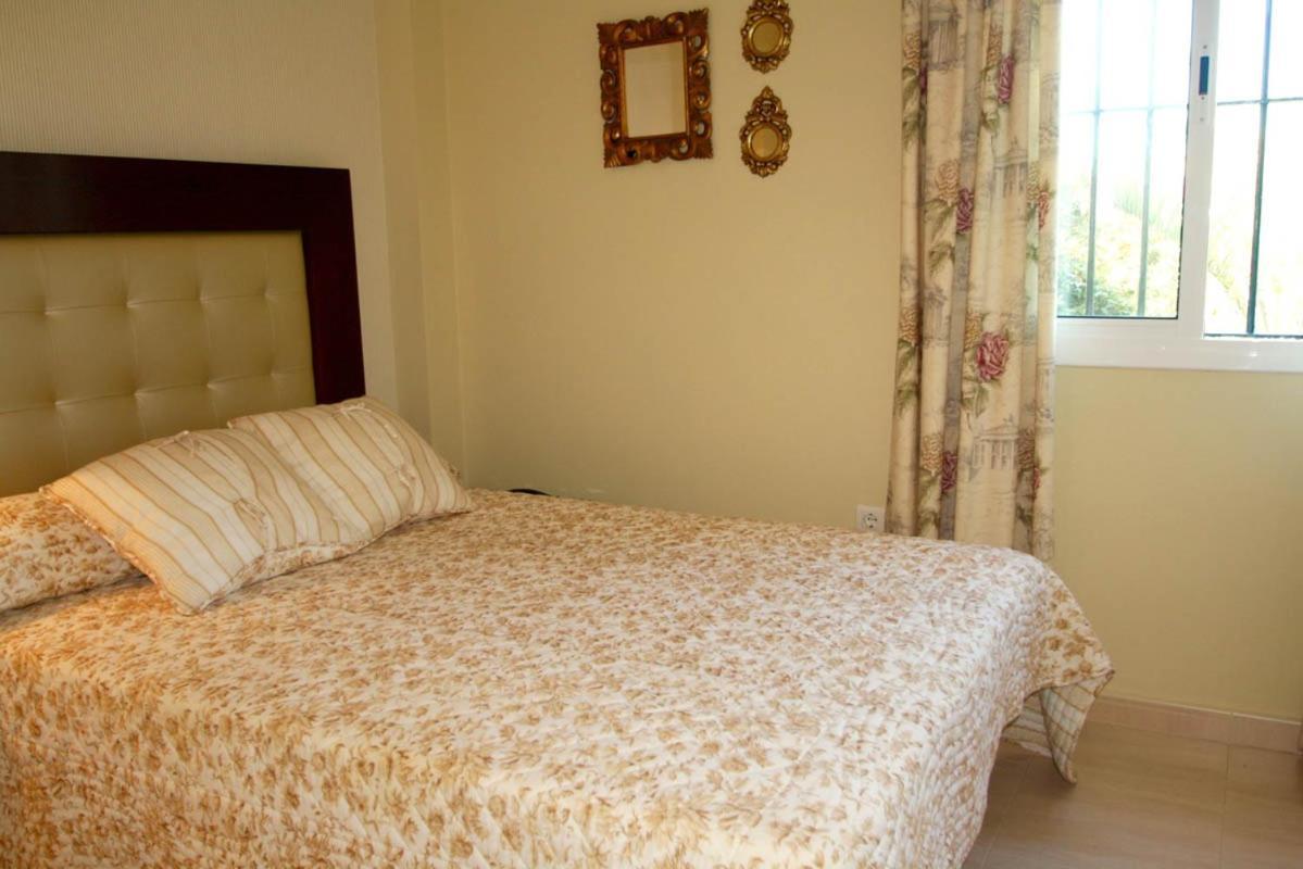 Crav Villa Роче Екстериор снимка